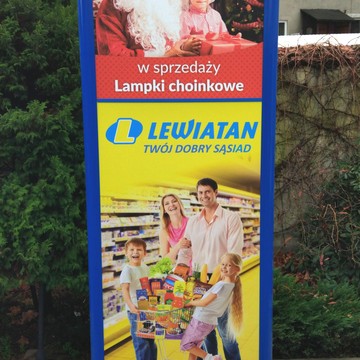 pylon-reklamowy-rondo-reklama-swietlna-leutchwerbung-lightbox-kaseton-reklamowy-kaseton-swietlny-pylony-reklamowe-pylon-